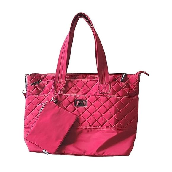 NWT STEVE MADDEN GYM WASHABLE RED BAG QUILTED CROSSBODY WEEKENDER - Picture 1 of 9